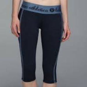 Lululemon Inner Essence Crop Heathered Naval Blue / Blue Denim